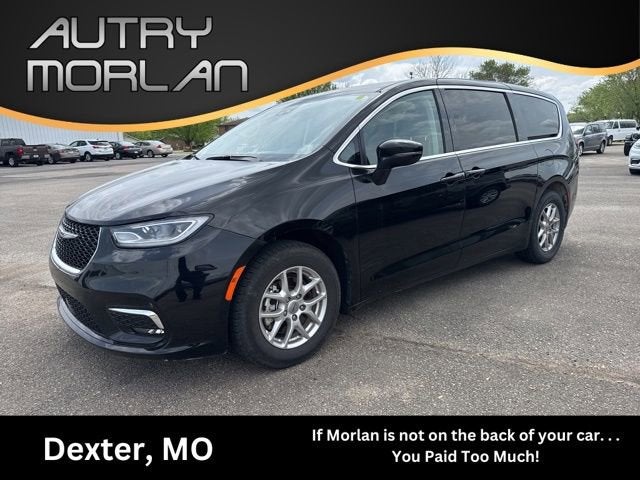 2024 Chrysler Pacifica Touring L in Black — front three-quarter view